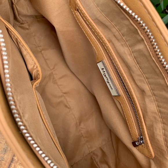 💛 NWT Miztique linen and butterscotch leather handbag - Picture 3 of 3